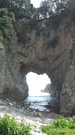 白山洞門