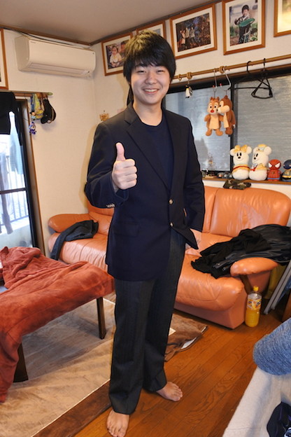 次男には良く似合って違和感がない