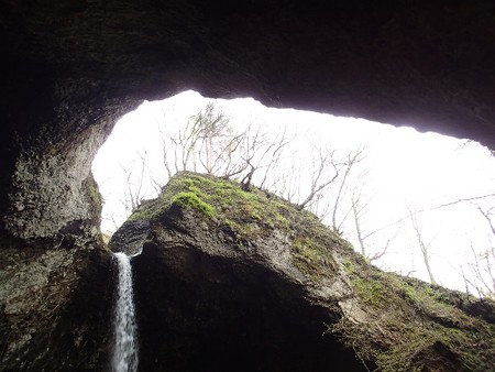 28 GW 秋田 湯の沢温泉 銚子の滝 3